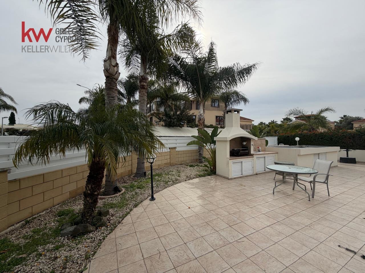4 chambres Villa à Pyla, Larnaka, Chypre No. 39542