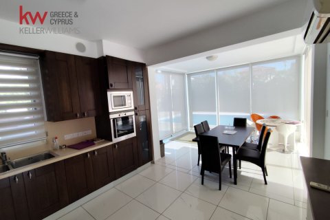 4 bedrooms Villa in Pervolia, Larnaka,  No. 39544 7