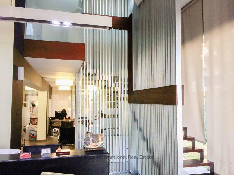 153m2 Office in Neapolis, Limassol, Cyprus No. 36284