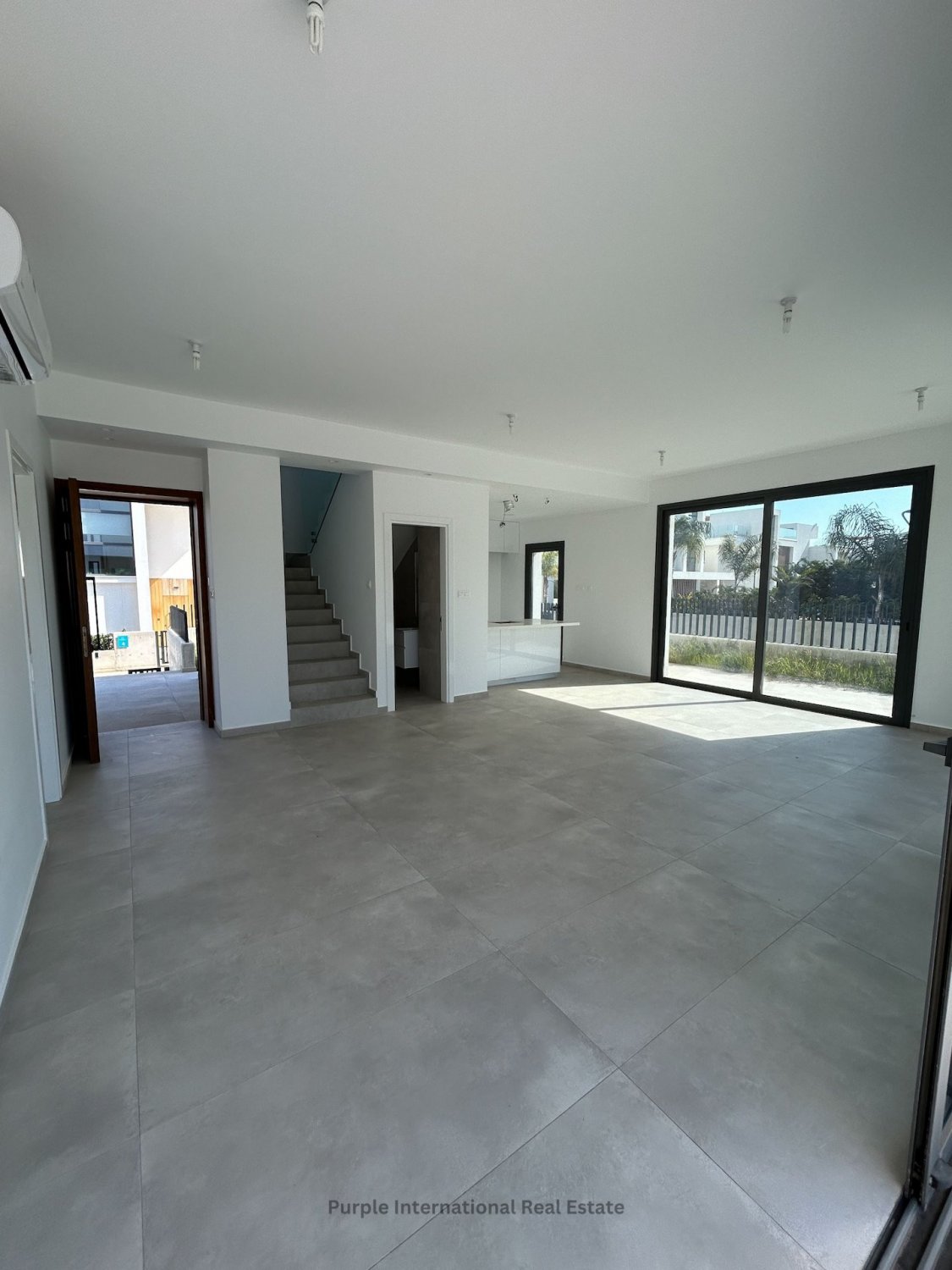 4 bedrooms Villa in Protaras, Ammochostos, Cyprus No. 37046