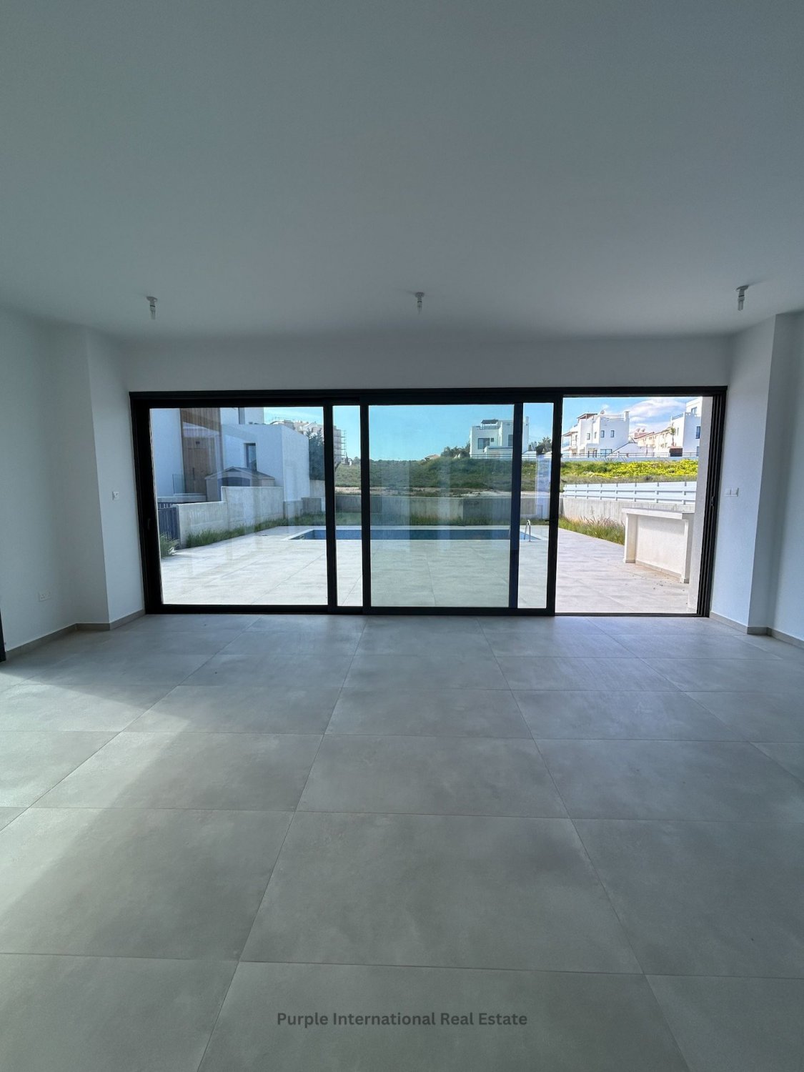 4 bedrooms Villa in Protaras, Ammochostos, Cyprus No. 37046