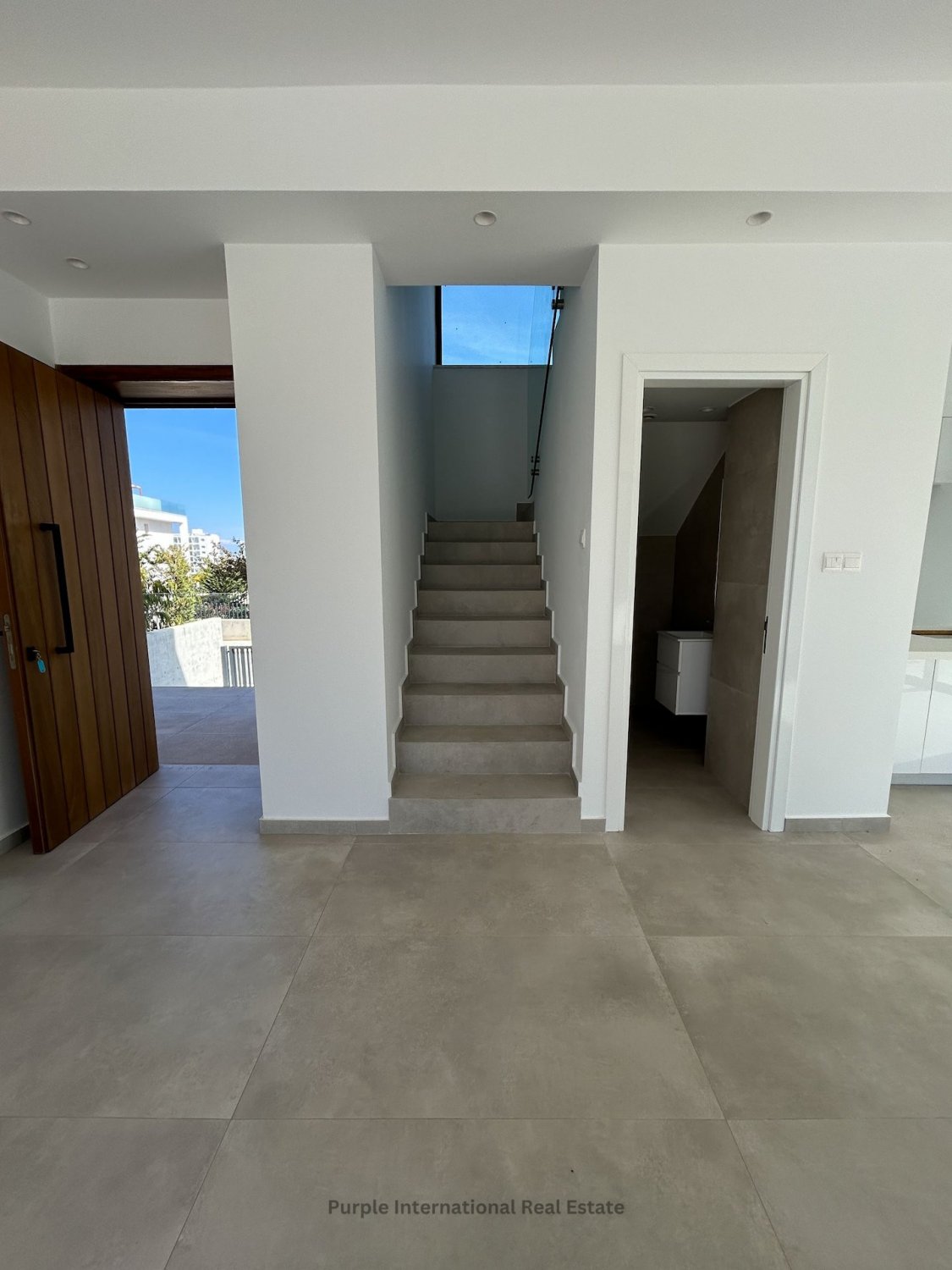 4 bedrooms Villa in Protaras, Ammochostos, Cyprus No. 37046