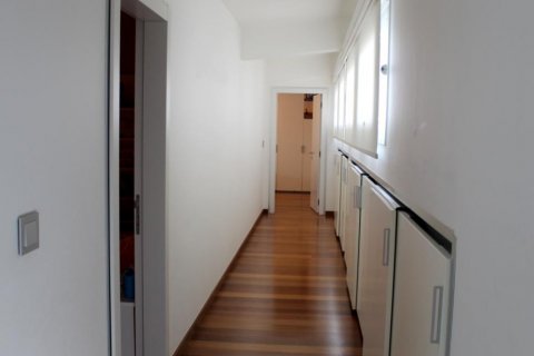 Вилла с 5 спальнями в Лимассол, Лимасол,  № 38546 3