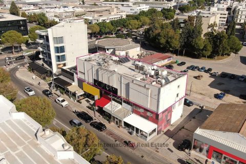 Магазин 360м2 в Никосия, Кипр № 37298 1