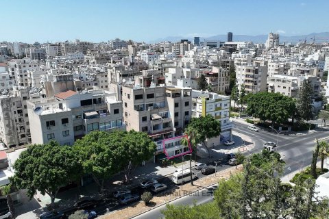 128m2 Shop in Strovolos, Nicosia, Cyprus No. 37296 4