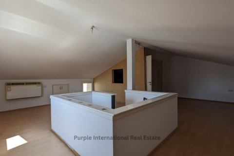 Вилла 110м2 в Строволос, Никосия, Кипр № 37301 7