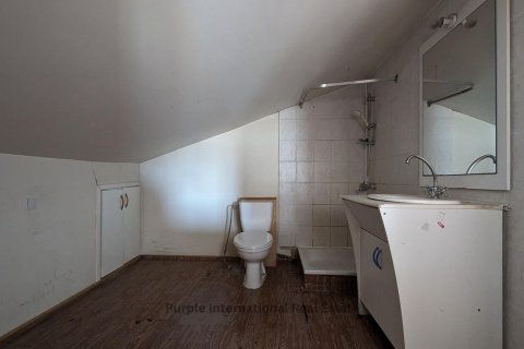 Вилла 110м2 в Строволос, Никосия, Кипр № 37301 9