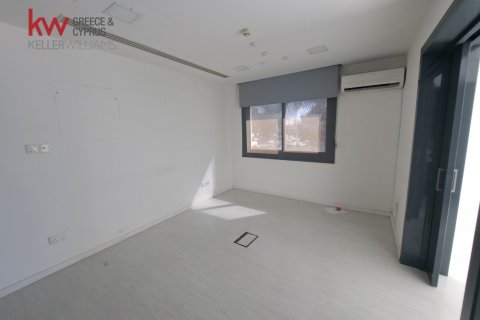 11 habitaciones Oficina en Larnaca, Larnaka,  No. 50638 7