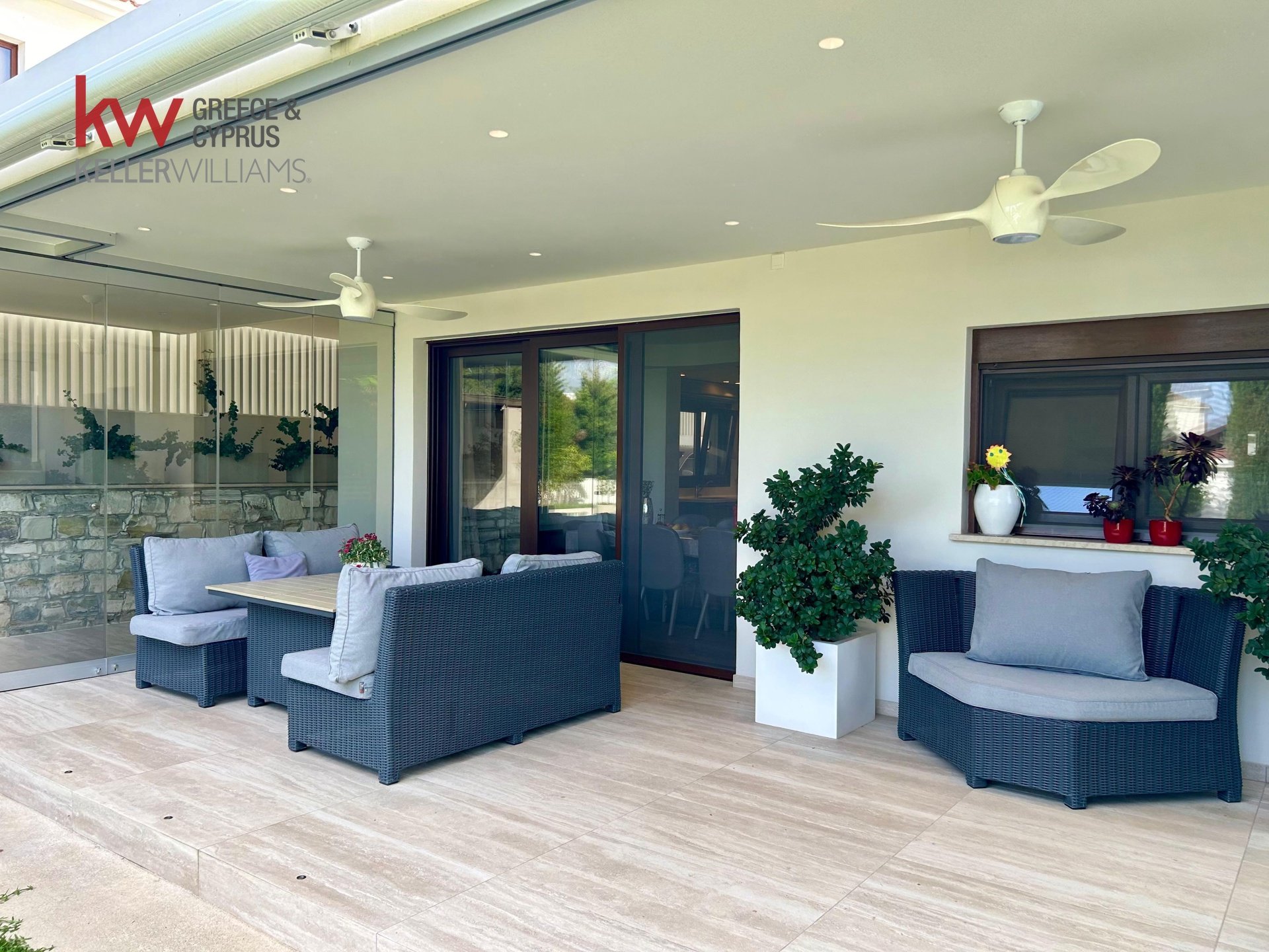 5 bedrooms Villa in Larnaka, Cyprus No. 50637