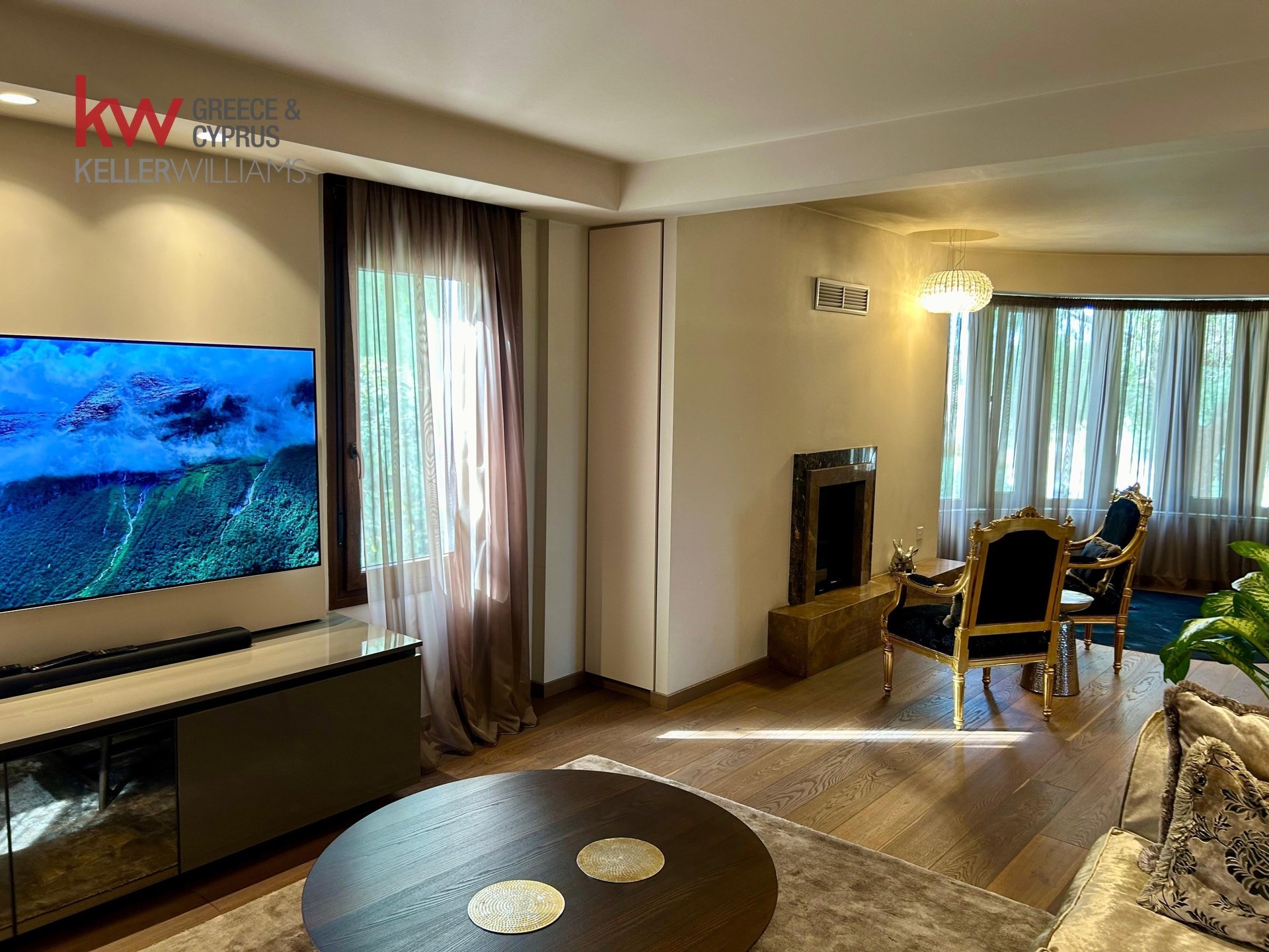 5 bedrooms Villa in Larnaka, Cyprus No. 50637