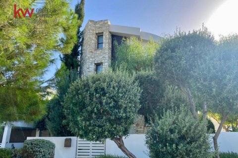 5 bedrooms Villa in Larnaka,  No. 50637 21