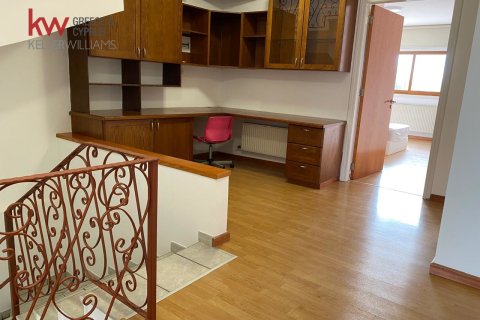 5 bedrooms Townhouse in Strovolos, Nicosia, No. 39702 7