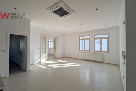 7 bedrooms Townhouse in Larnaca, Larnaka,  No. 39705 19