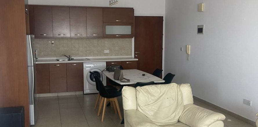 2 bedrooms Apartment in Latsia, Nicosia,  No. 39701