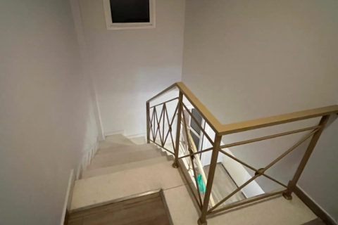 3 bedrooms Apartment in Larnaca, Larnaka,  No. 39707 7