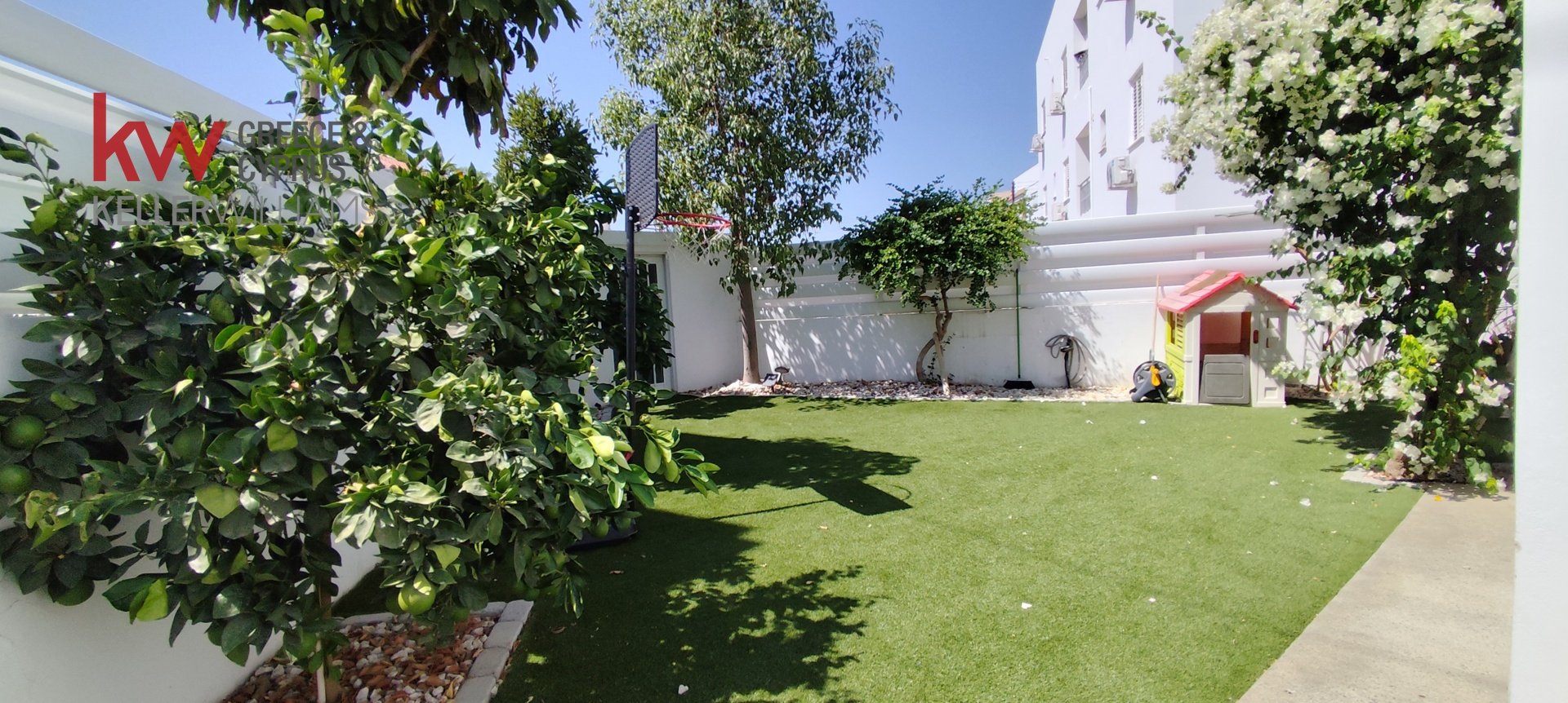 3 bedrooms Townhouse in Strovolos, Nicosia, Cyprus No. 39550