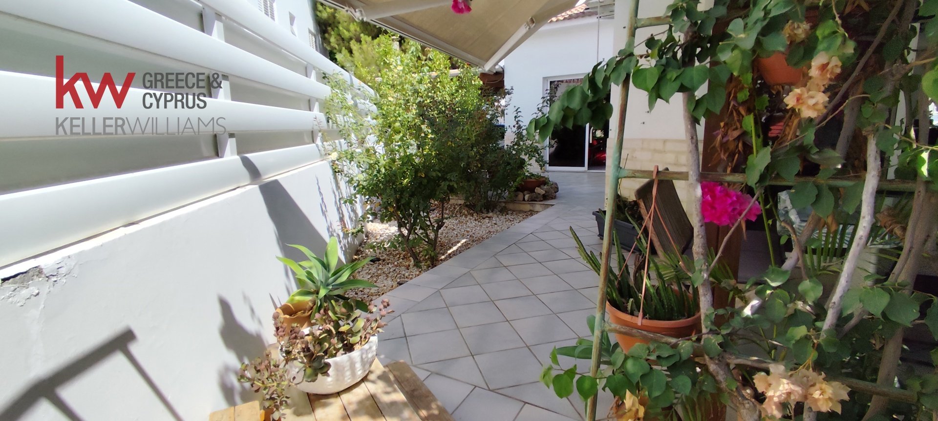 3 bedrooms Townhouse in Strovolos, Nicosia, Cyprus No. 39550