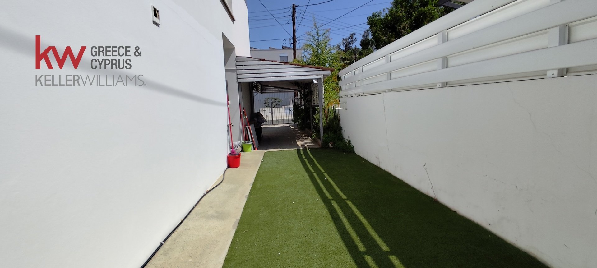 3 bedrooms Townhouse in Strovolos, Nicosia, Cyprus No. 39550
