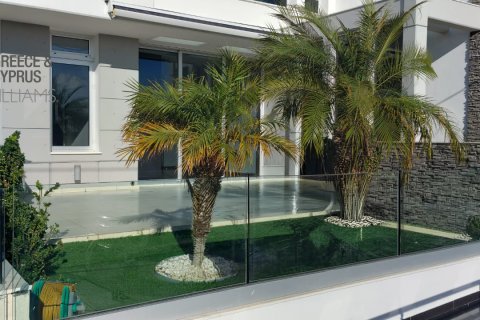 2 bedrooms Apartment in Strovolos, Nicosia, No. 39551 2