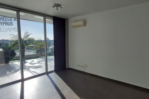 2 bedrooms Apartment in Strovolos, Nicosia, No. 39551 5