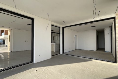Вилла с 5 спальнями в Пафос,  № 53345 3