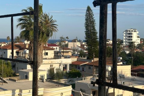 2 bedrooms Apartment in Larnaca, Larnaka, No. 40465 3