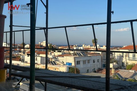 2 bedrooms Apartment in Larnaca, Larnaka, No. 40465 2