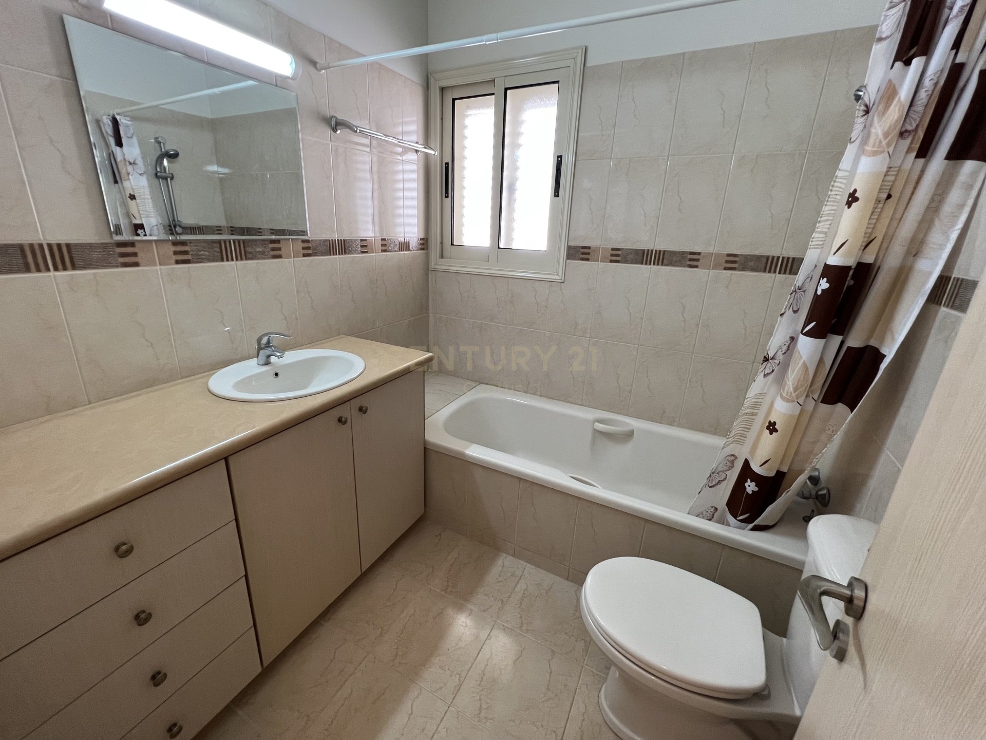 4 bedrooms Villa in Pano Platres, Limassol, Cyprus No. 33176