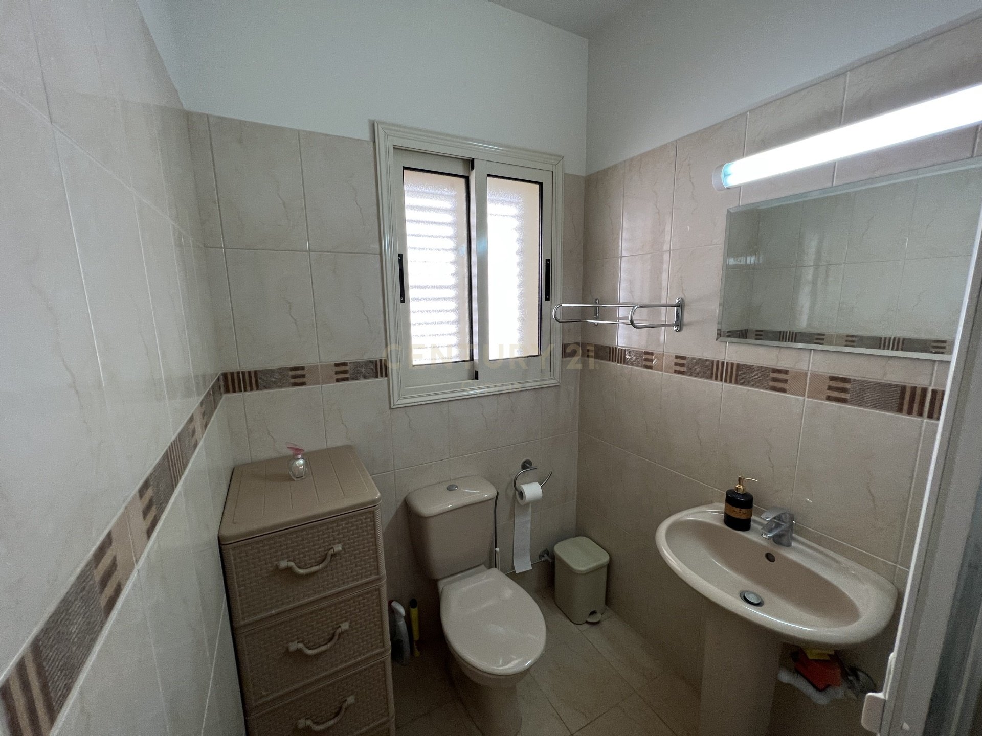 4 bedrooms Villa in Pano Platres, Limassol, Cyprus No. 33176