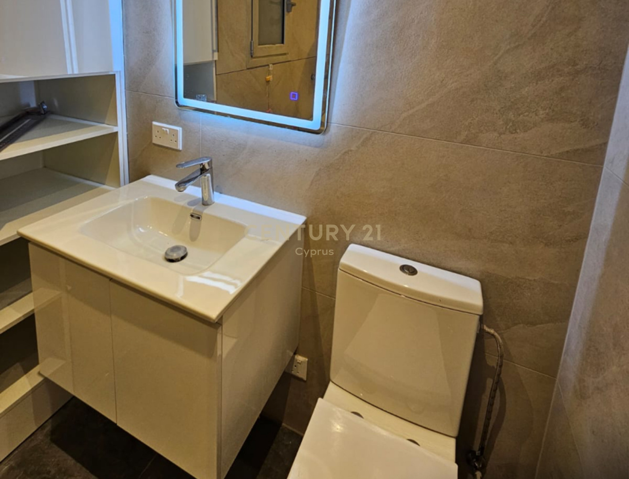 3 chambres Appartement à Limassol, Chypre No. 55957