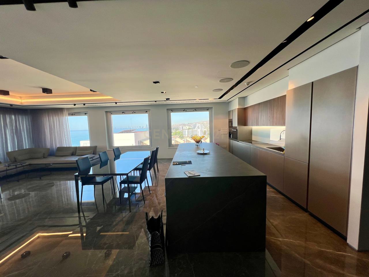 3 bedrooms Apartment in Agios Tychonas, Limassol, Cyprus No. 55956