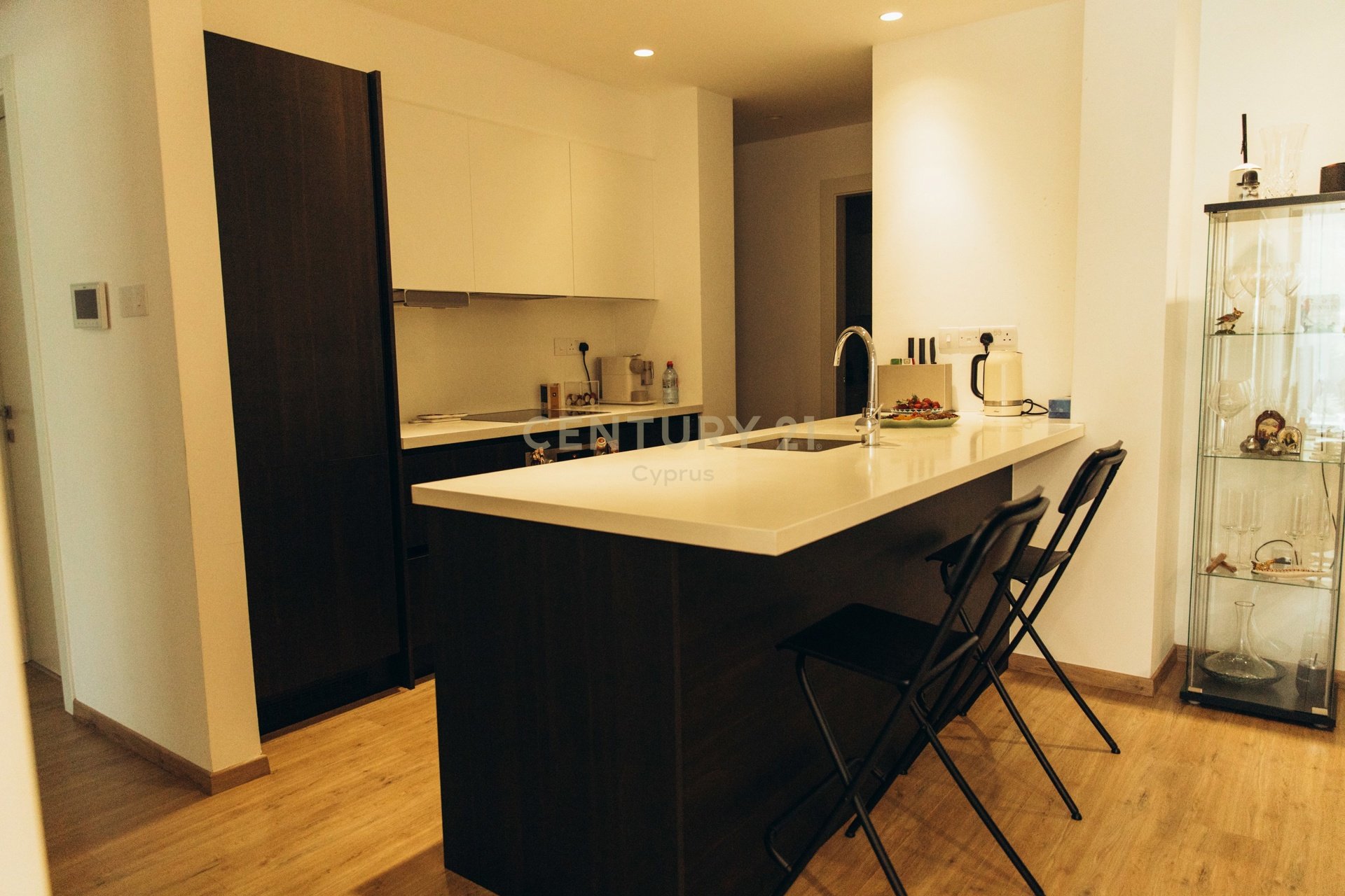 3 bedrooms Apartment in Mesa Geitonia, Limassol, Cyprus No. 58557