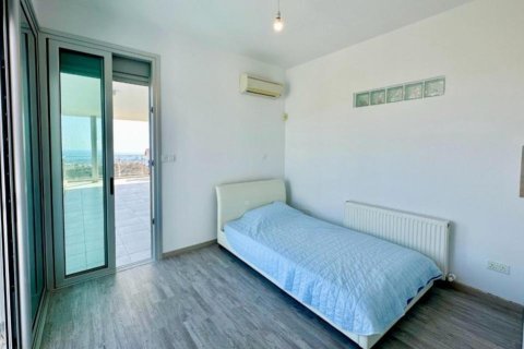 5 bedrooms Villa in Agios Athanasios, Limassol, No. 46839 16