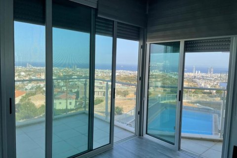 5 bedrooms Villa in Agios Athanasios, Limassol, No. 46839 17