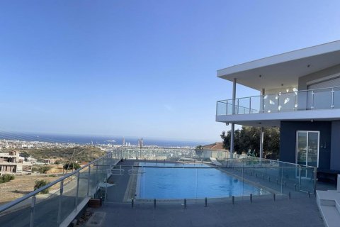 5 bedrooms Villa in Agios Athanasios, Limassol, No. 46839 4