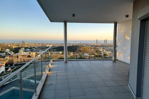 5 bedrooms Villa in Agios Athanasios, Limassol, No. 46839 9