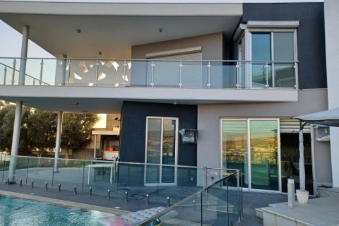 5 bedrooms Villa in Agios Athanasios, Limassol, No. 46839 6