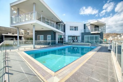 5 bedrooms Villa in Agios Athanasios, Limassol,  No. 46839