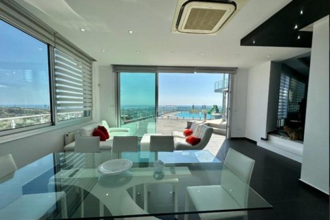 5 bedrooms Villa in Agios Athanasios, Limassol, No. 46839 12