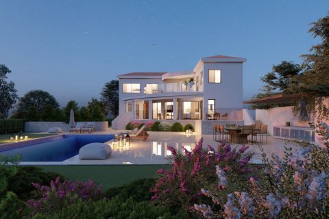 5 bedrooms Villa in Pegeia, Paphos,  No. 43462 2