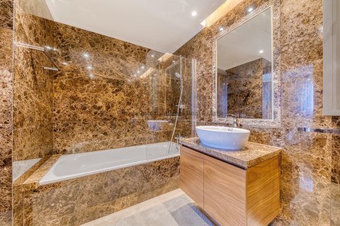 3 bedrooms Apartment in Agios Tychonas, Limassol,  No. 37808 15