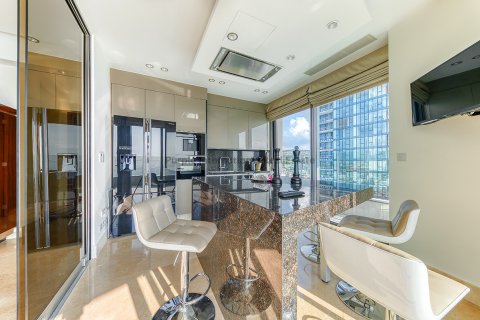 3 bedrooms Apartment in Agios Tychonas, Limassol,  No. 37808 5