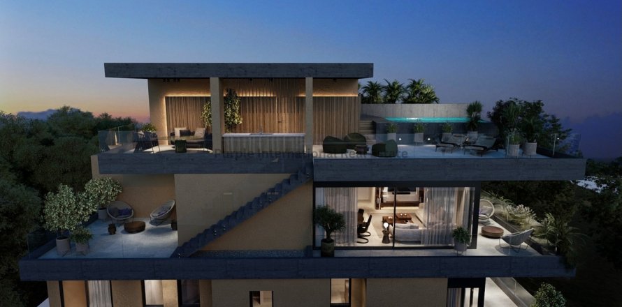 3 bedrooms Apartment in Limassol,  No. 37802