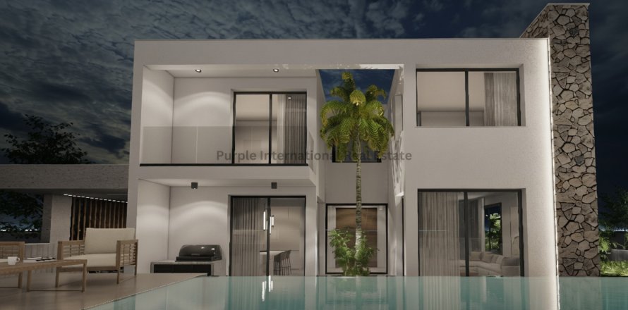 4 chambres Villa à Chloraka, Paphos,  No. 52258