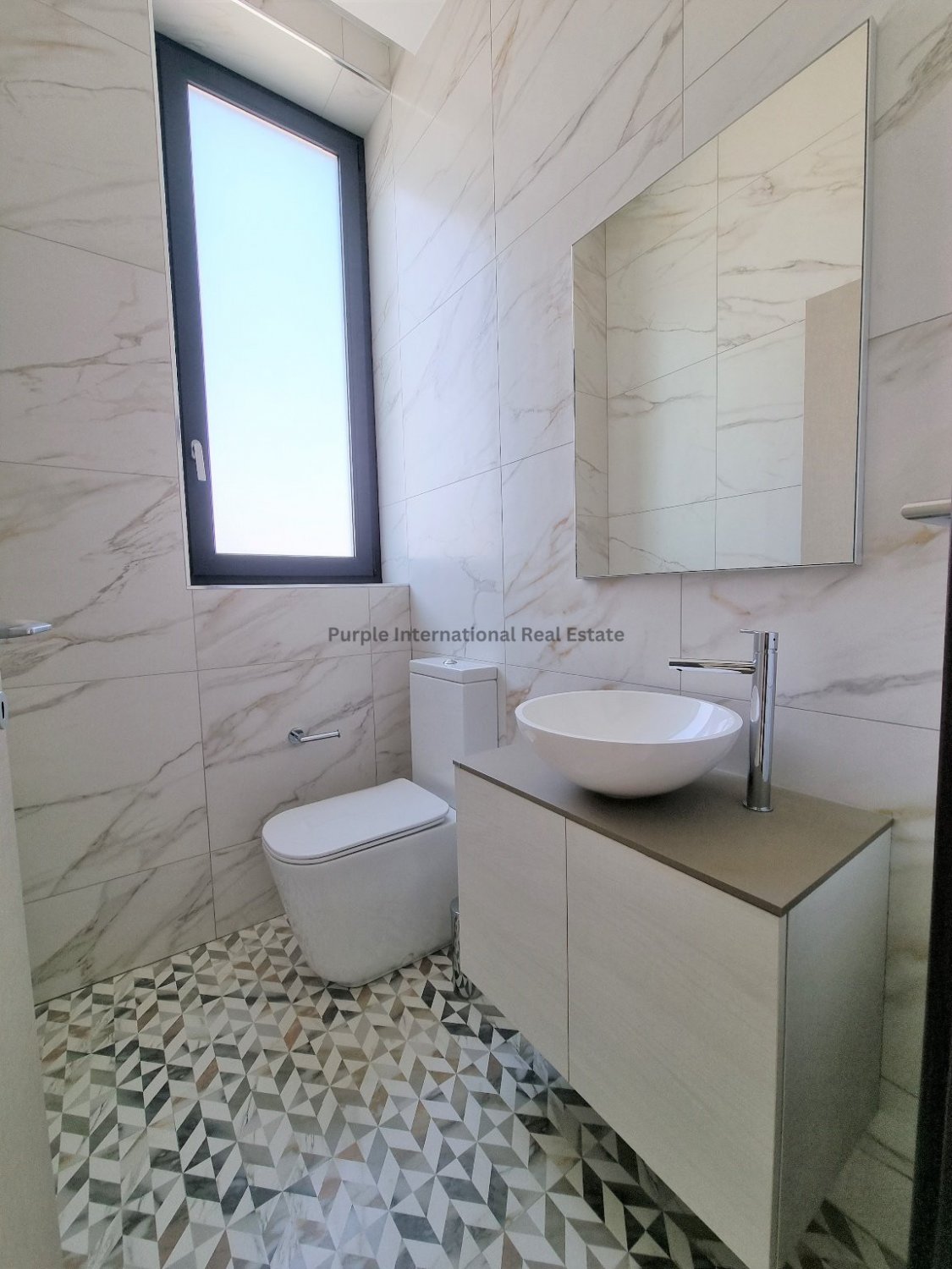 3 bedrooms Apartment in Germasogeia, Limassol, Cyprus No. 8417