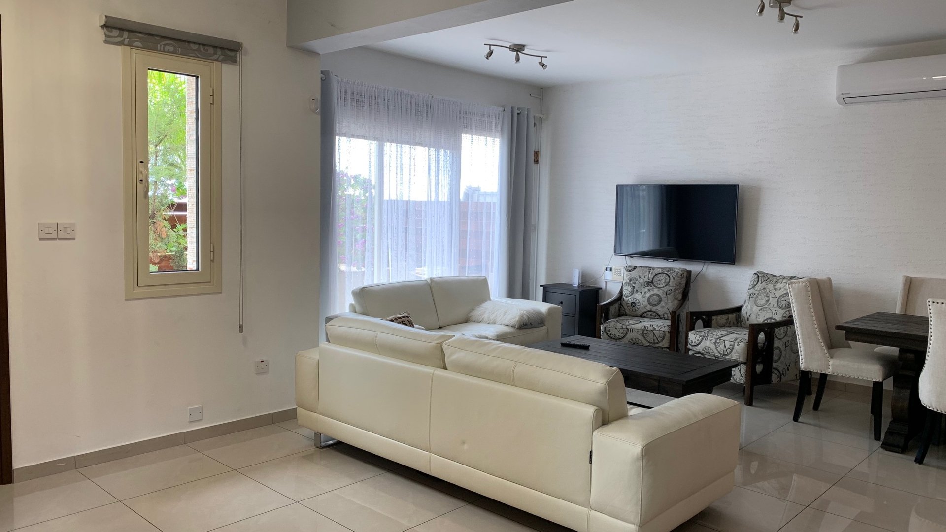 3 bedrooms Townhouse in Ypsonas, Limassol, Cyprus No. 28590