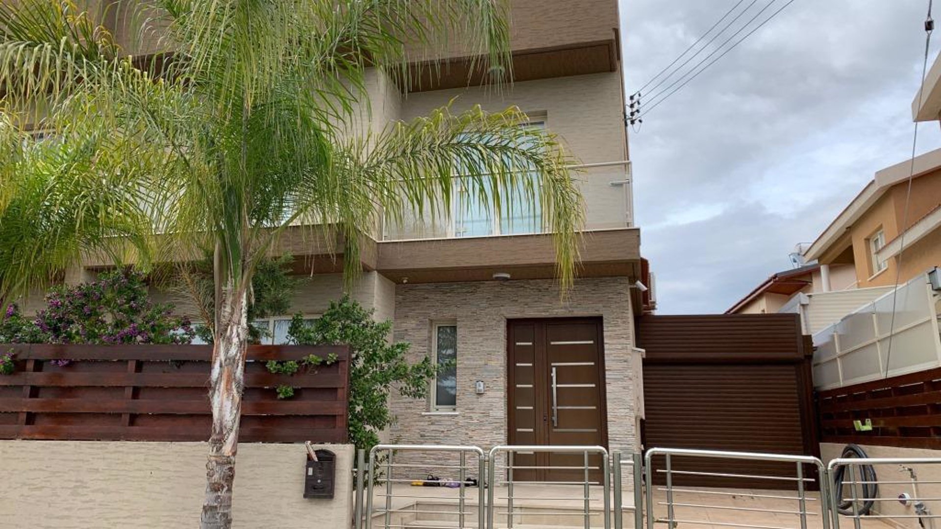 3 bedrooms Townhouse in Ypsonas, Limassol, Cyprus No. 28590