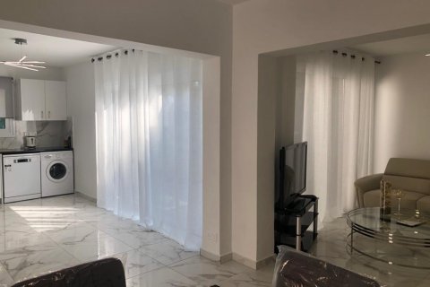 Мезонет с 3 спальнями в Агиос Тихонас, Лимасол,  № 49541 3