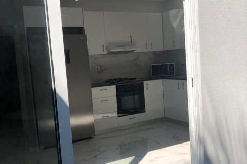 Мезонет с 3 спальнями в Агиос Тихонас, Лимасол,  № 49541 6