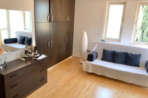 4 dormitorios Villa en Latsia, Nicosia,  No. 55706 3